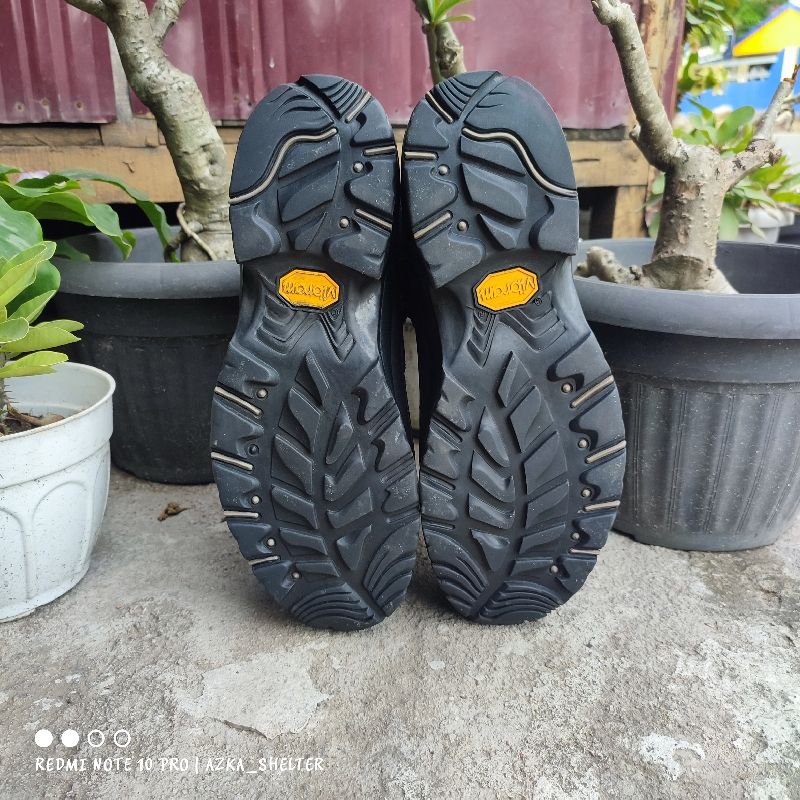 Columbia Gorpcore Sportswear Boots Pria black, foto 6