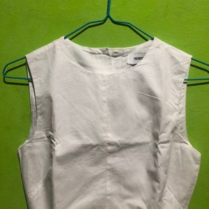Casual Crop top Wanita white