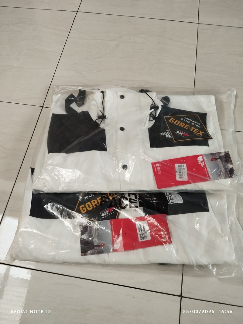 The North Face Track jacket Pria white black, foto 5