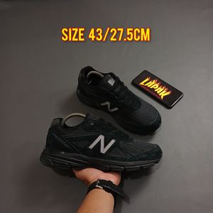 New Balance Sportswear Sneakers Pria black