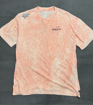 Nike Streetwear Skater T-shirt Pria white pink