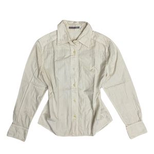 Minimalist Shirt Wanita white