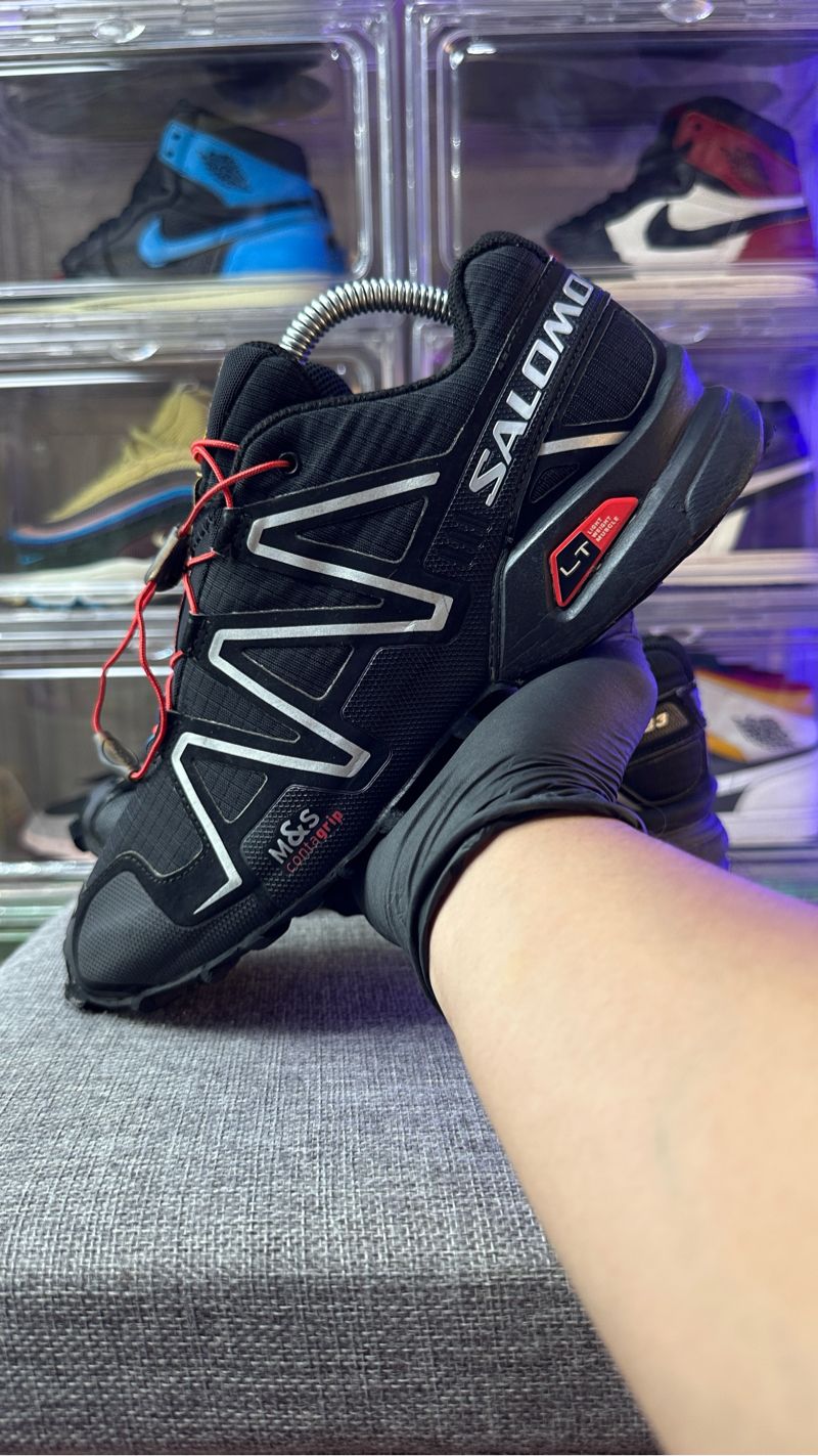 Salomon Gorpcore Casual Sneakers Pria red black, foto 6