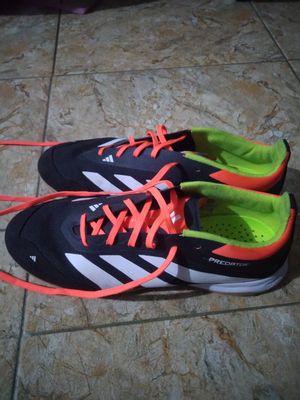 Adidas Sportswear Pria black orange