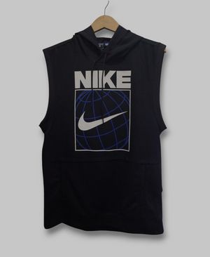Nike Sportswear T-shirt Pria black