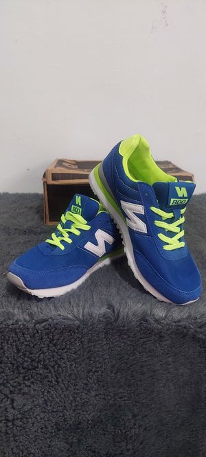 Casual Sneakers Wanita multicolor