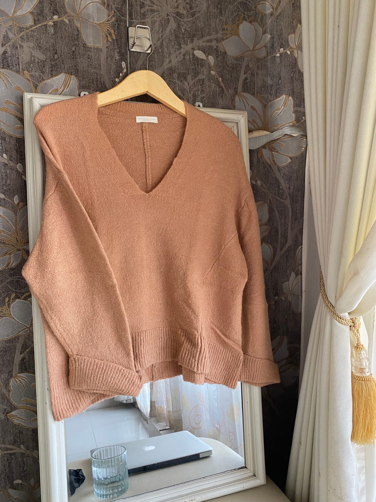 Earth, Music & Ecology Vintage Minimalist Sweater Wanita pink orange