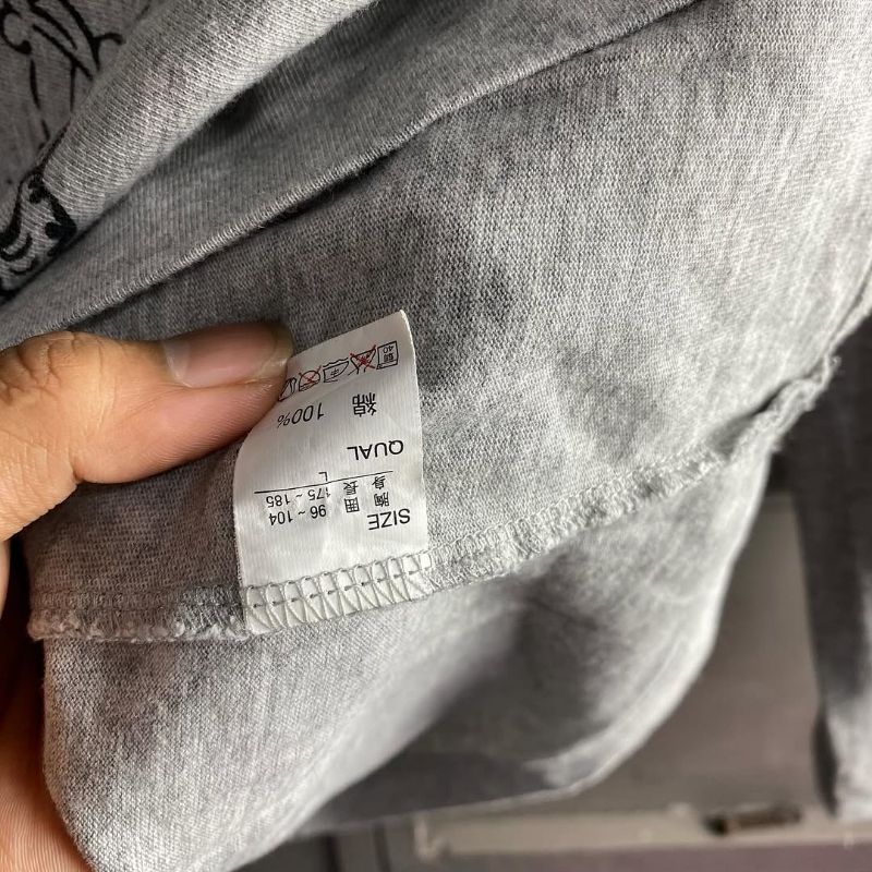 Y2K T-shirt Pria gray, foto 5