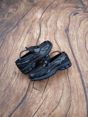 New Balance Casual Sandals & slide Pria black