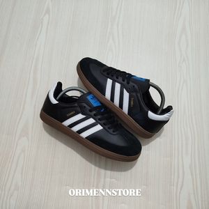 Adidas Casual Sneakers Pria brown black