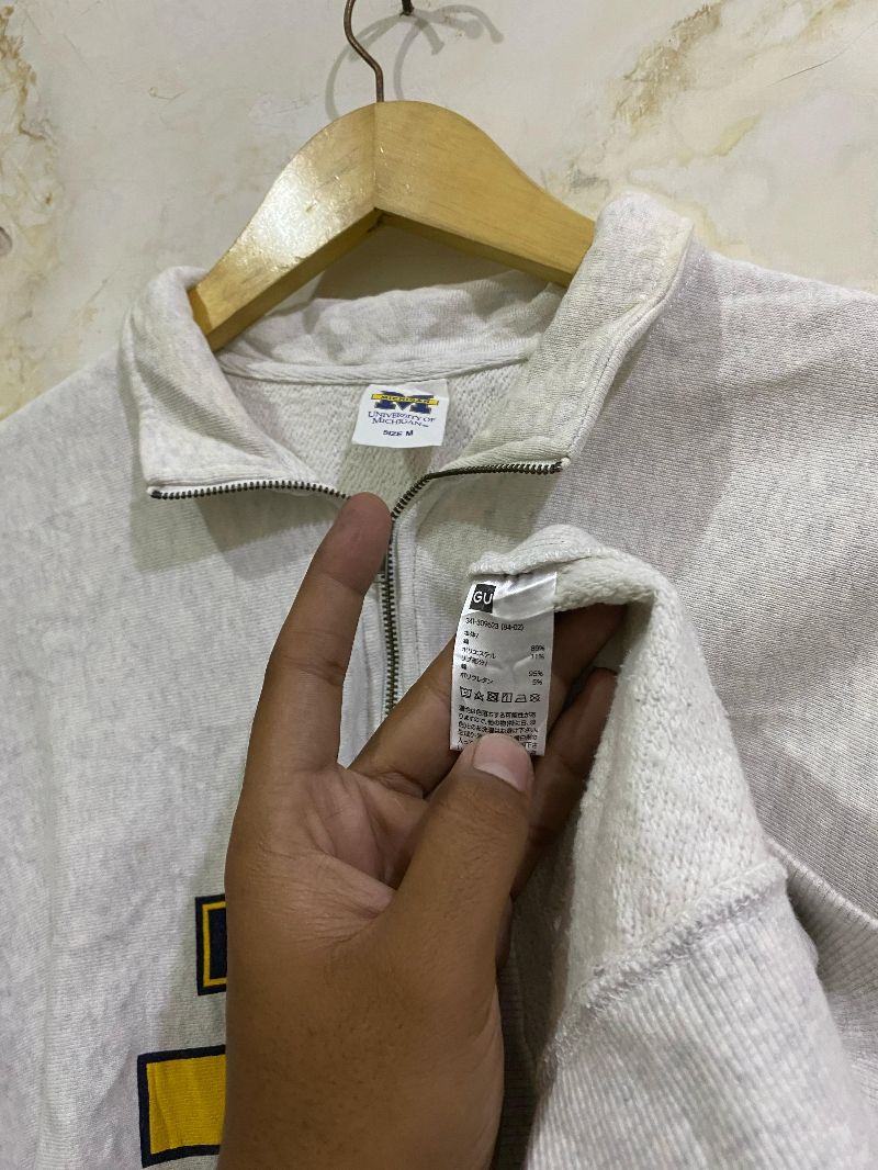 Uniqlo Casual Sweater Pria silver, foto 4