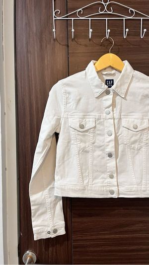 GAP Casual Denim jacket Wanita white