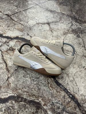Puma Casual Sneakers Wanita tan