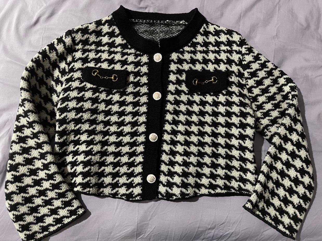 Casual Blazer Wanita white black