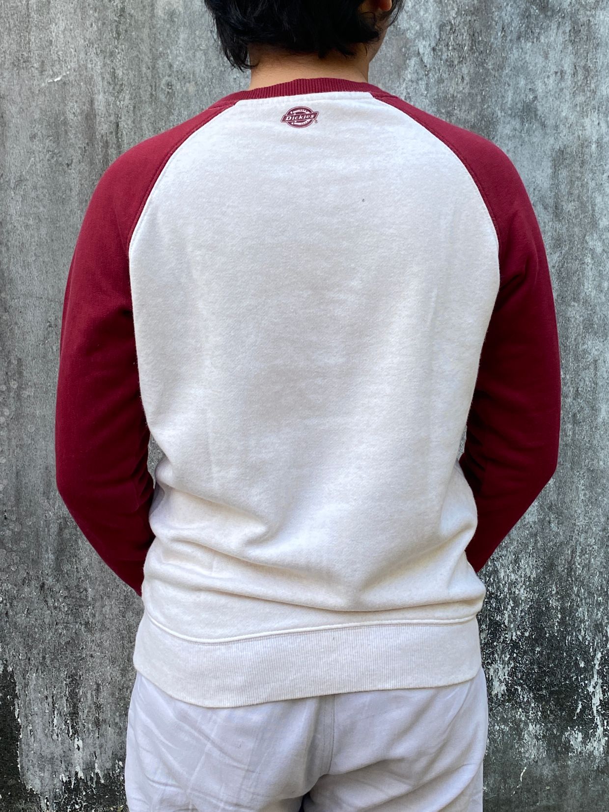 Dickies crewneck Slide untuk melihat barangnya, foto 3