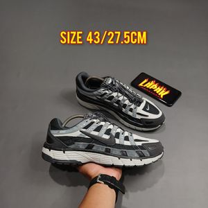 Nike Sportswear Sneakers Pria multicolor
