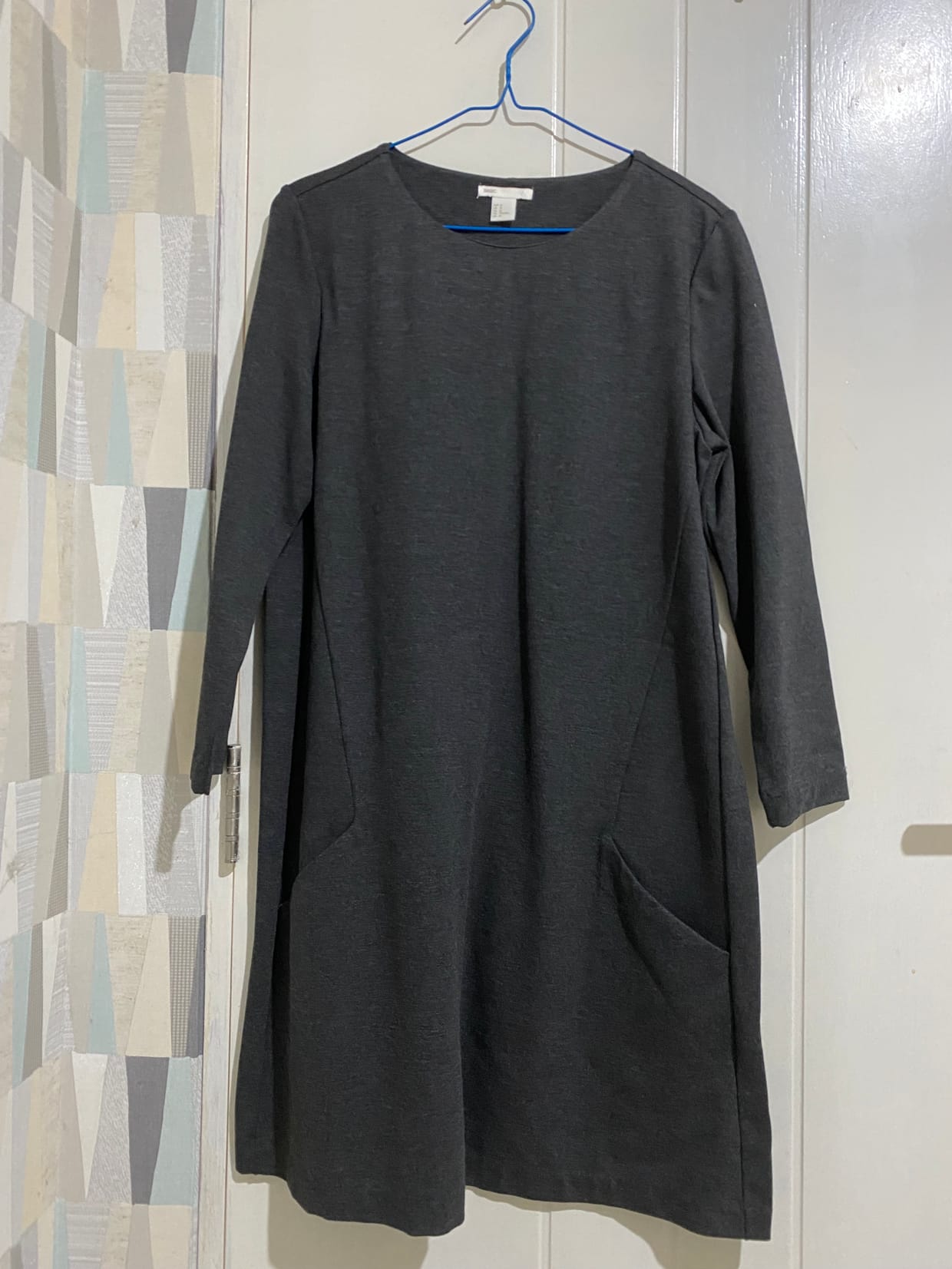 H&M Minimalist Midi dress Wanita gray