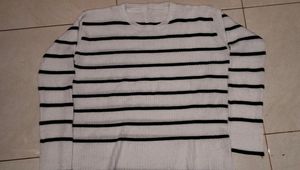 Streetwear Casual Crop top Wanita white black