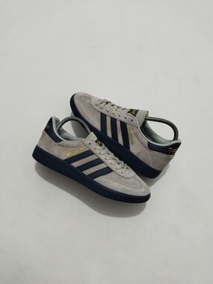 Adidas Casual Sneakers Pria navy gray