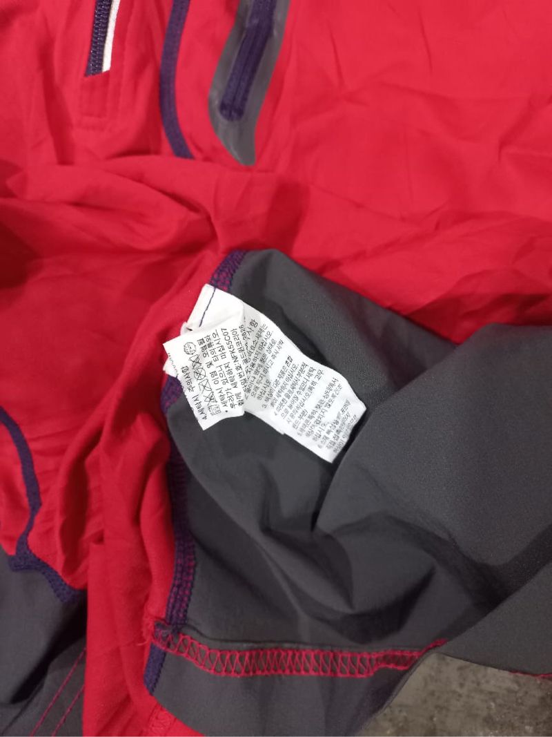 The North Face Gorpcore Sportswear Jersey Pria red, foto 3