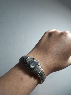 Vintage Wanita silver