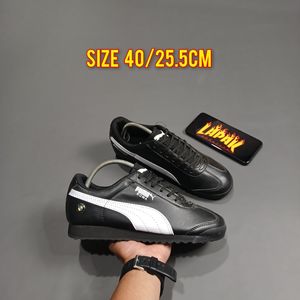 Puma Sportswear Sneakers Pria white black