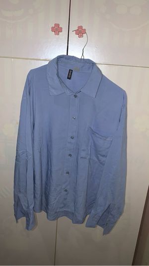 H&M Minimalist Casual Shirt Wanita blue