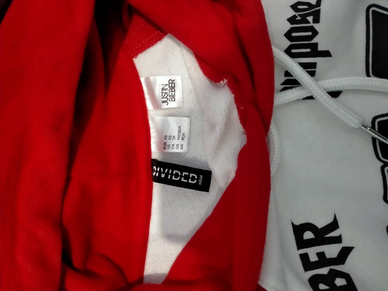 H&M Casual Wanita white red, foto 3