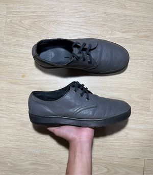 Dr. Martens Vintage Boots Pria gray
