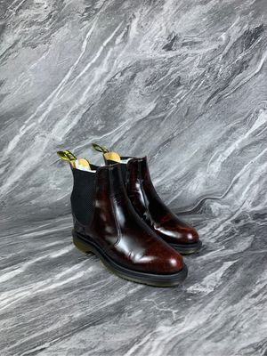 Dr. Martens Streetwear Casual Boots Wanita burgundy