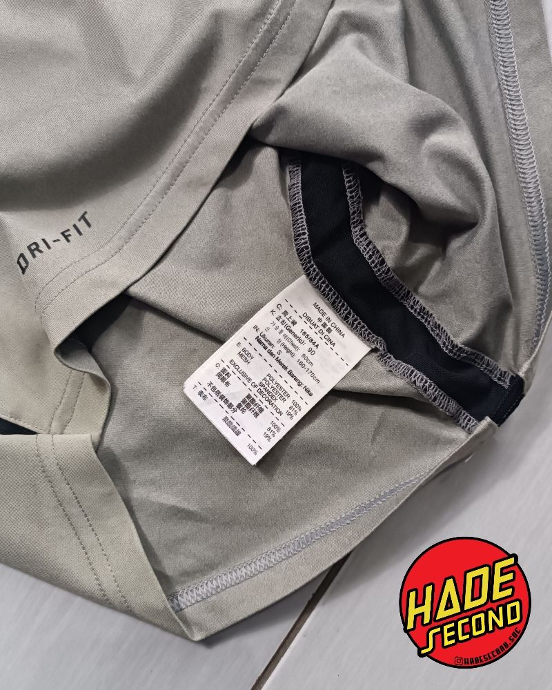 Nike Sportswear Jersey Pria gray, foto 4