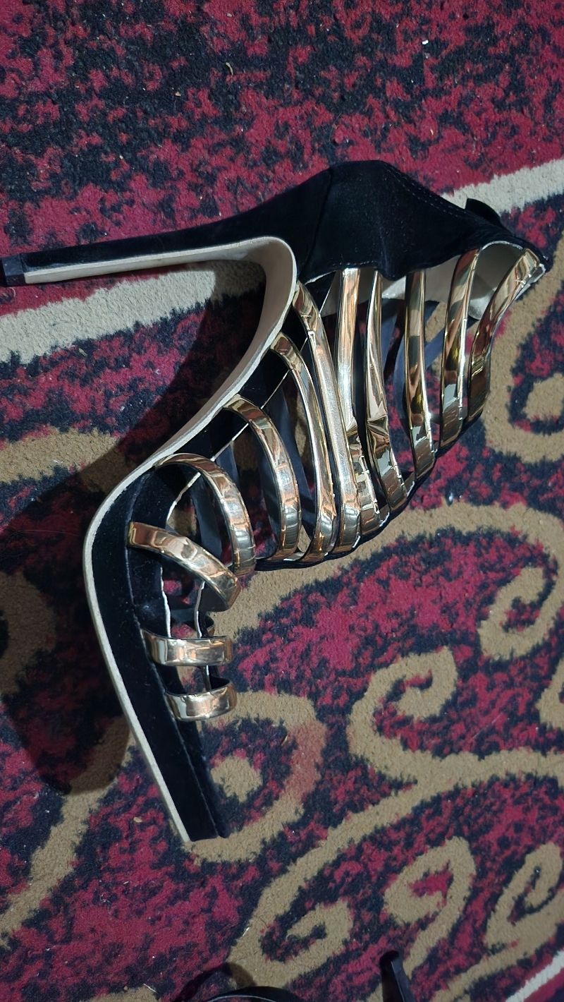 Goth Heels Wanita gold, foto 2