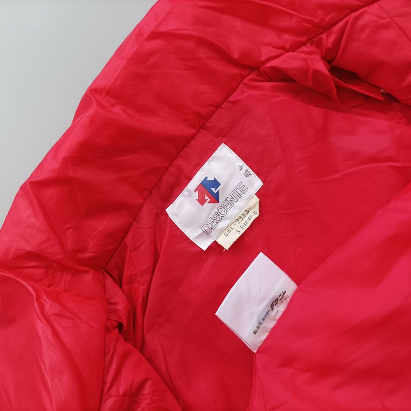 Descente Casual Bomber jacket Pria red, foto 4