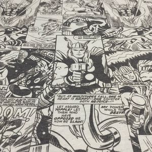 Marvel Streetwear T-shirt Pria white black
