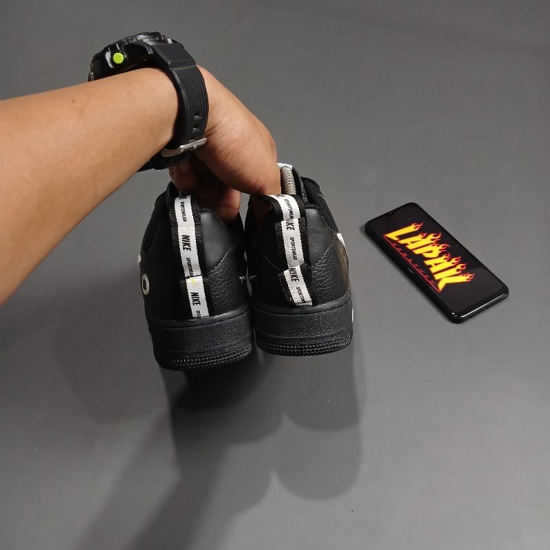 NIKE AIR FORCE 1 LOW UTILITY BLACK WHITE, foto 3