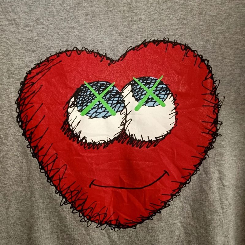 Kaos Original Fake x Kaws, foto 3