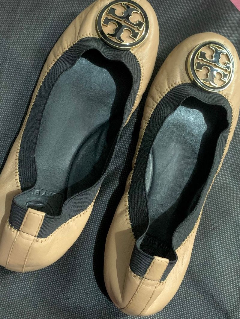 Tory Burch Luxury Flat Wanita tan, foto 2