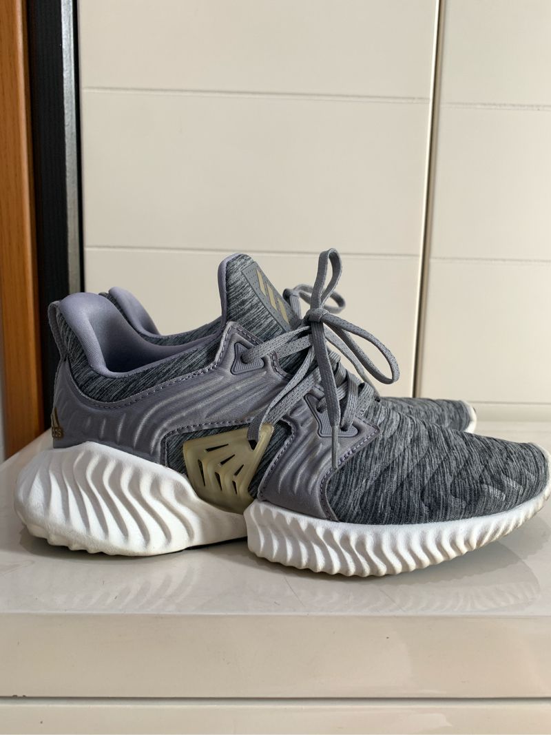 Adidas Alphabounce Instinct Grey size 36 2/3 Preloved