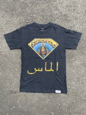 Diamond font arabic t-shirt