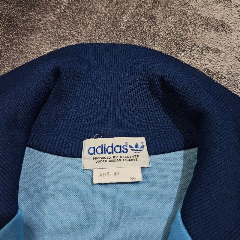 Tracktop Adidas Descente 80s
Vintage, foto 5