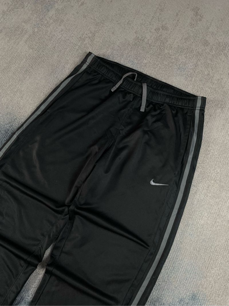 nike trackpants hitam, foto 4