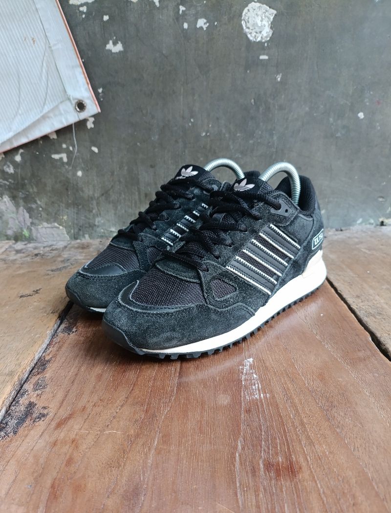 Adidas ZX 750 Black White, foto 3