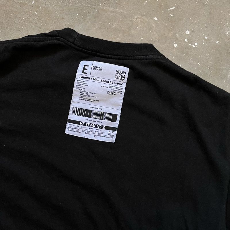 Vetements Label Tshirt, foto 4