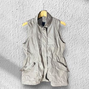 Crocodile Casual Vest Wanita cream