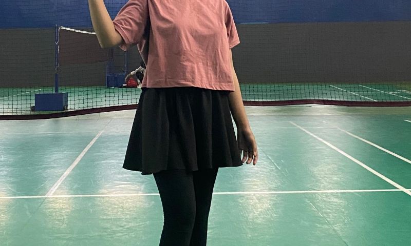 Rok mini olahraga wanita, foto 3