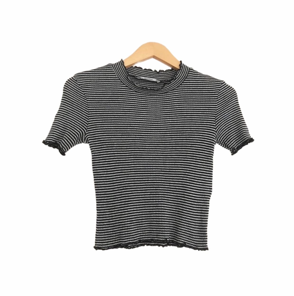 Pull & Bear Casual Shirt Wanita white black