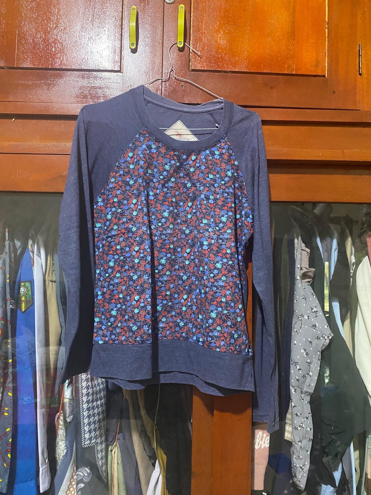 Batik Sweater Wanita multicolor navy
