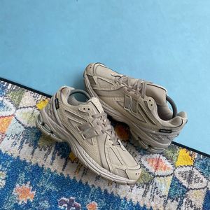 New balance 1906r
