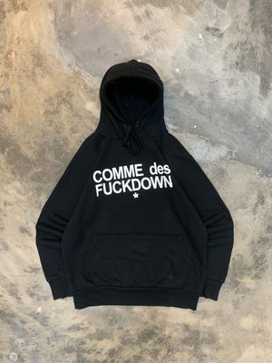 CDG COMME DES FUCKDOWN TIDAK AUTENTIK
