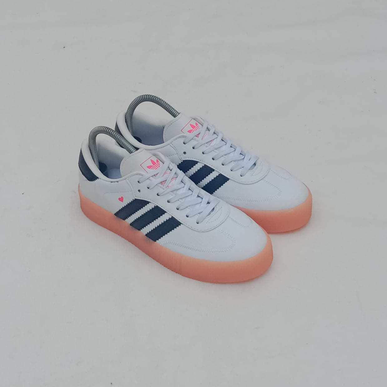 Adidas Streetwear Casual Sneakers Wanita white